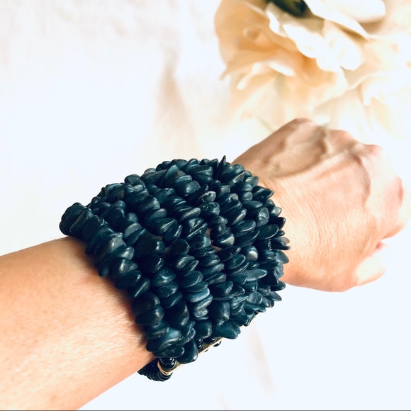 BoHo Handmade Beaded Chunky Bracelet - Black - Picture 3 of 8